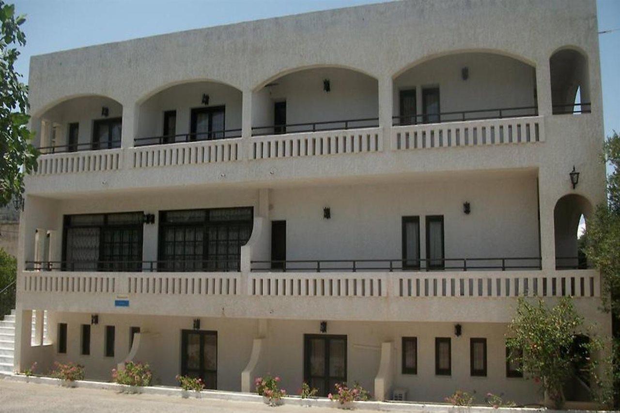 Efi Hotel Malia Esterno foto