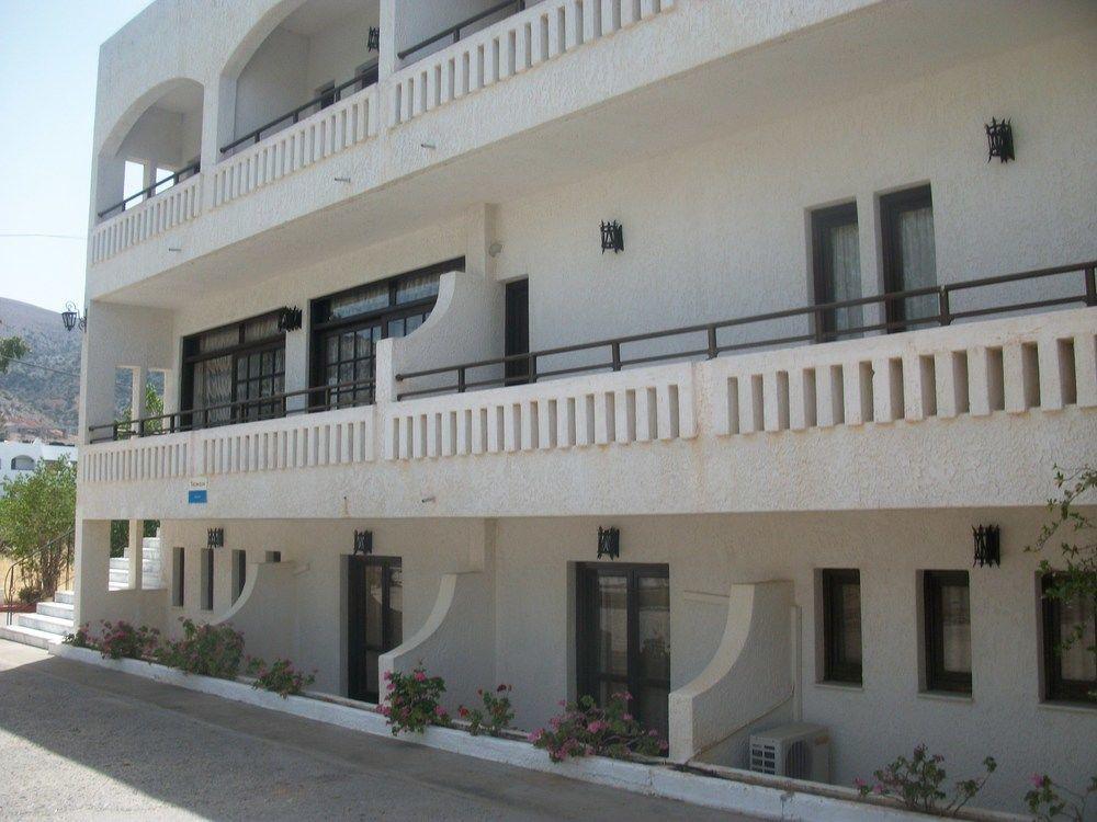 Efi Hotel Malia Esterno foto